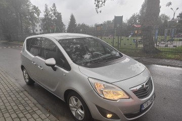 Opel Meriva 2011r 1.4 140 KM Bogate wyposażenie Zarejestrowana