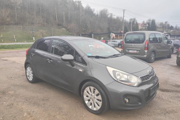 KIA RIO 2014r 1248-86 KM