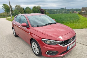 Fiat Tipo II 1.4Benzyna /95KM/NAVI /KLIMATRONIK/TEMPOMAT